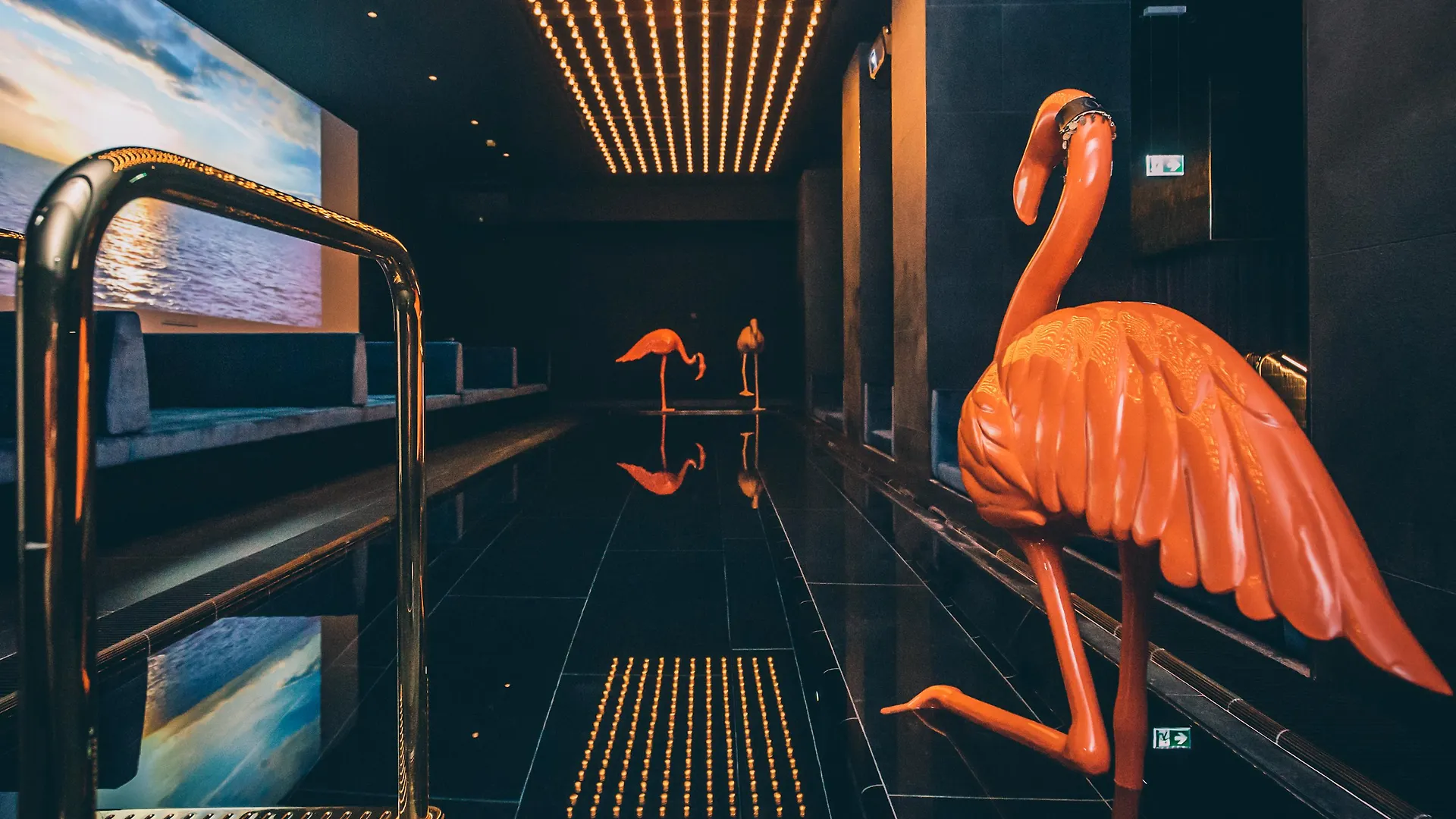 Roomers Munich, Autograph Collection