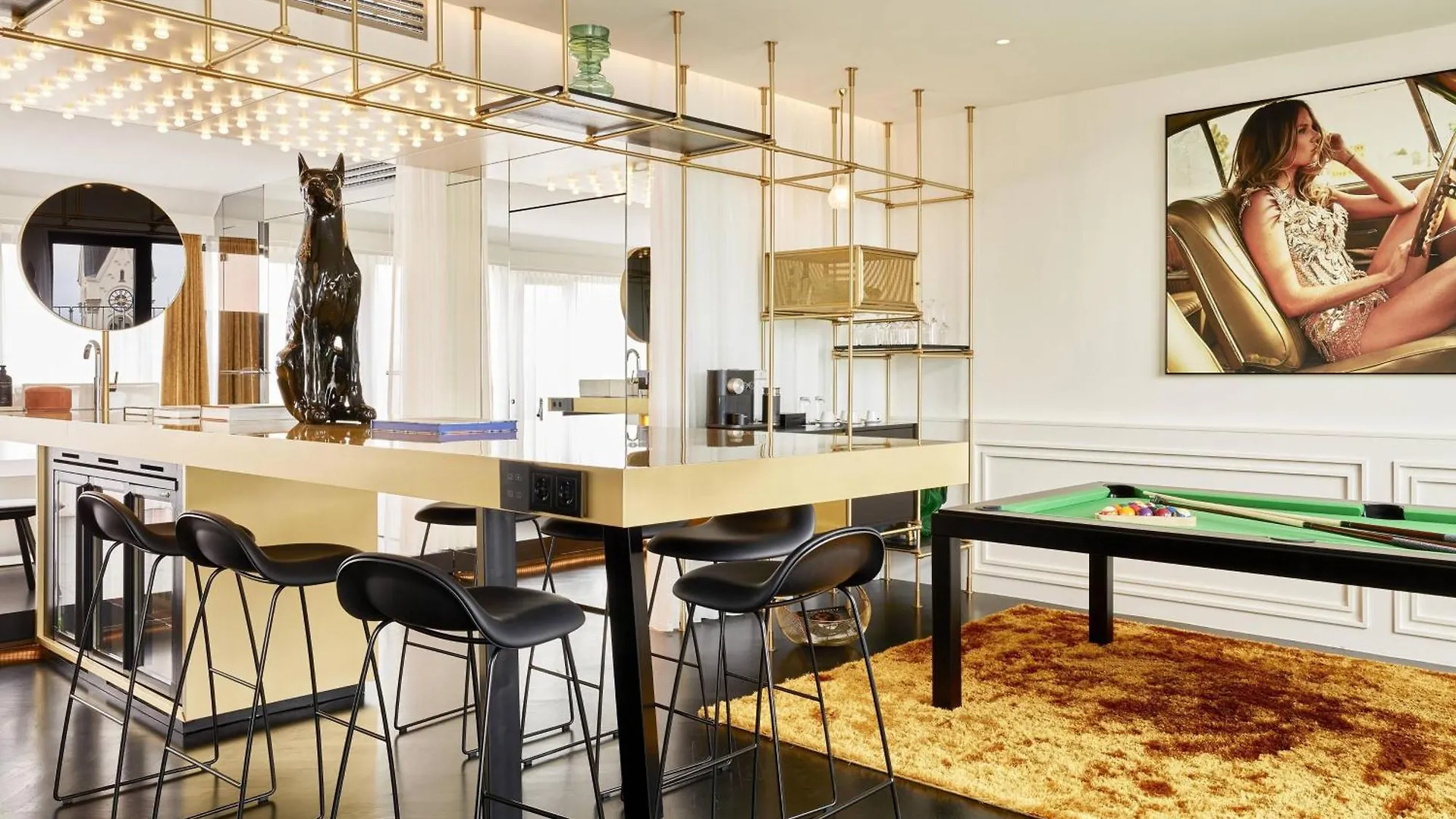 Roomers Munich, Autograph Collection Munich