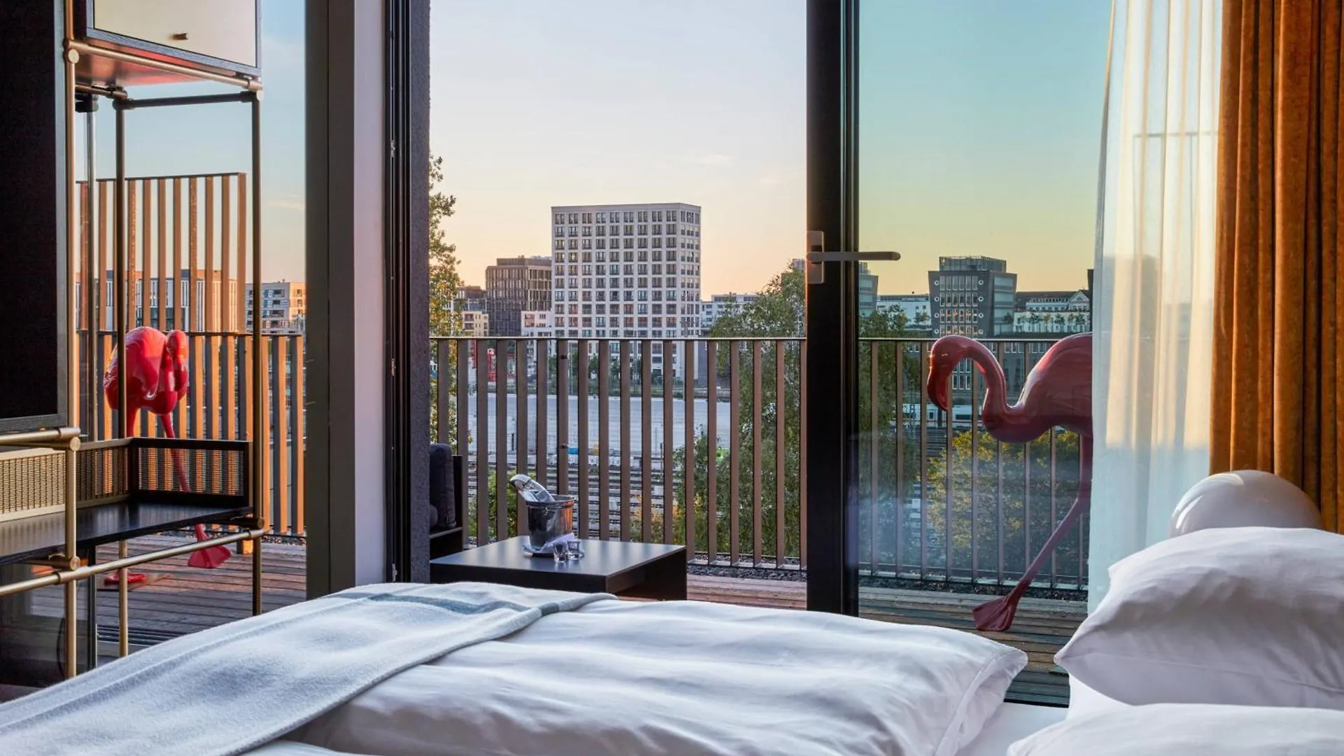 Roomers Munich, Autograph Collection Hotel